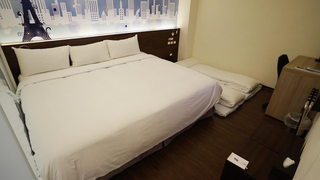 Audi Garden Business Hotel Taoyuan Exterior photo