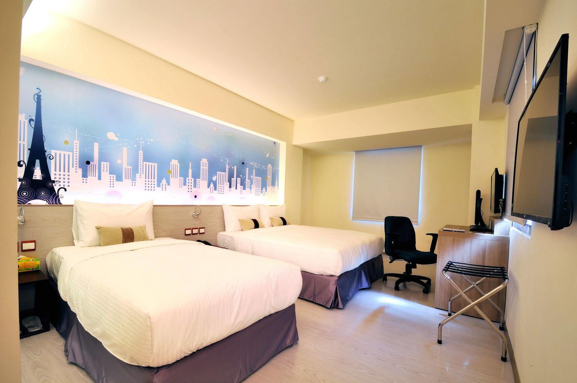 Audi Garden Business Hotel Taoyuan Exterior photo